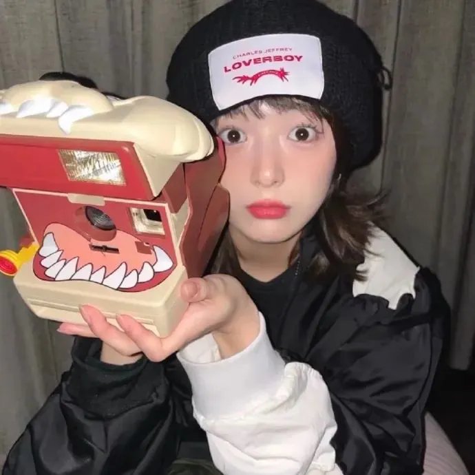 尼高当自强封面